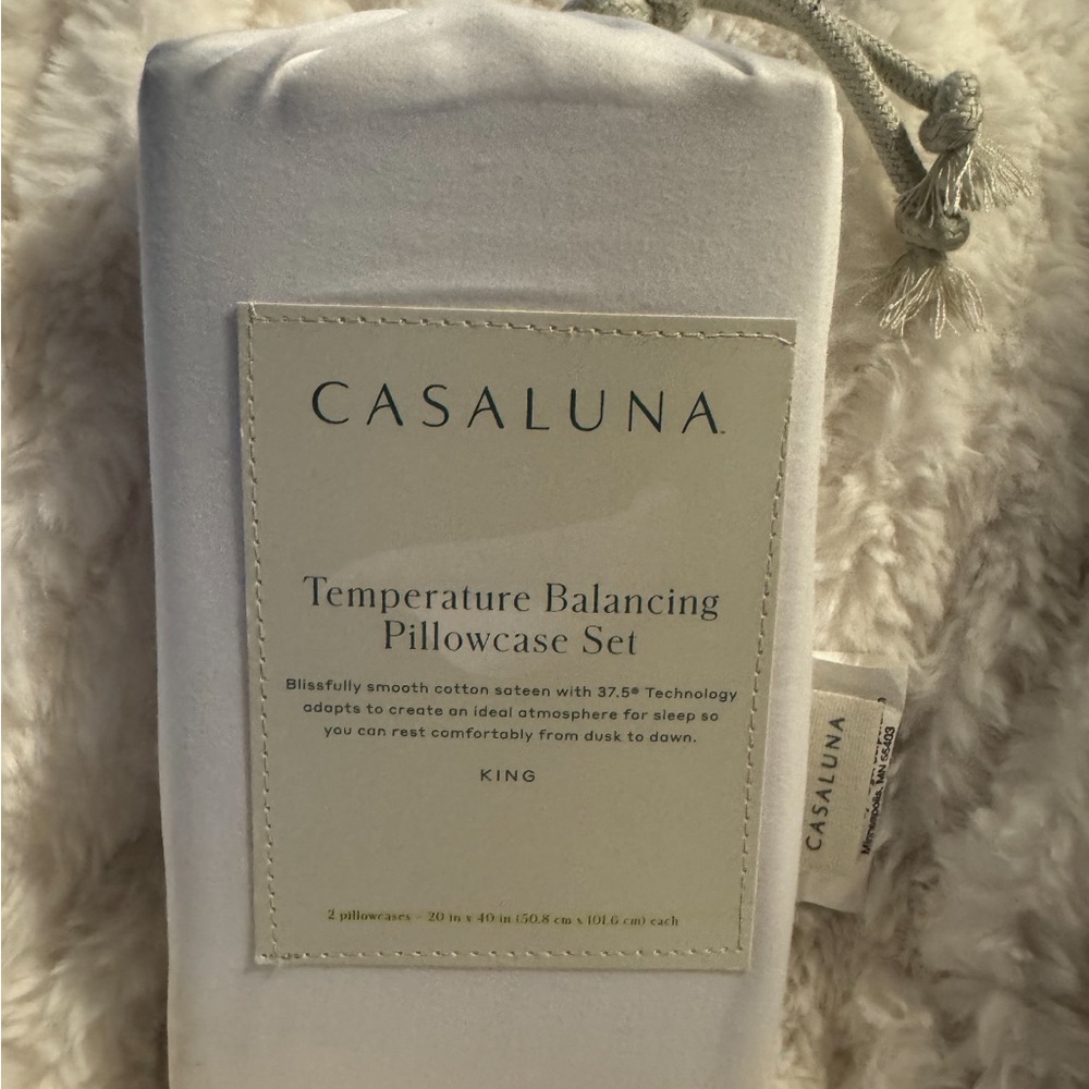 casaluna temperature balancing pillowcase size king